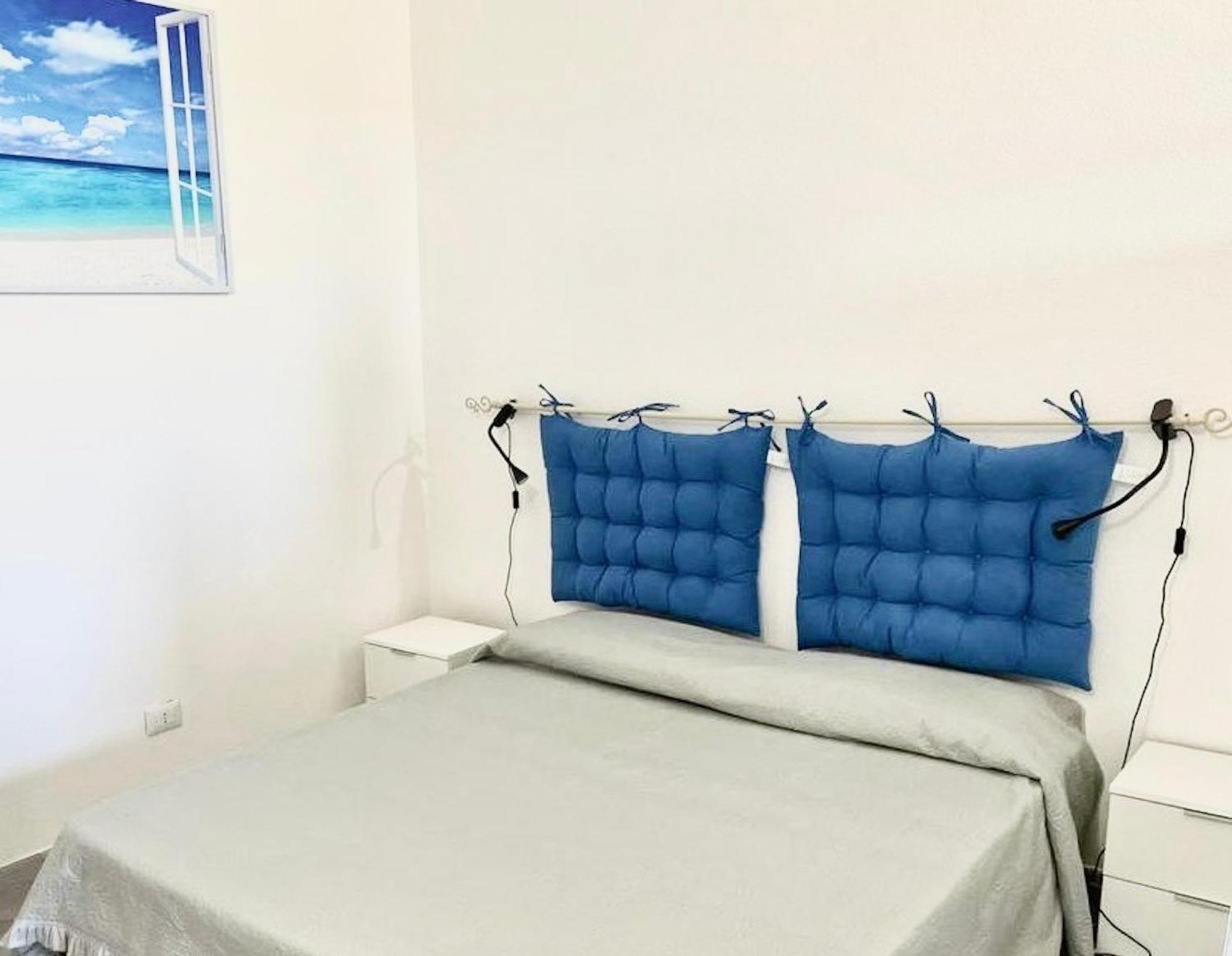 Iss Travel, Panoramic Sea View Ticino - 1 Bedroom Apartments 1,5 Km From The Beach 산테오도로 외부 사진