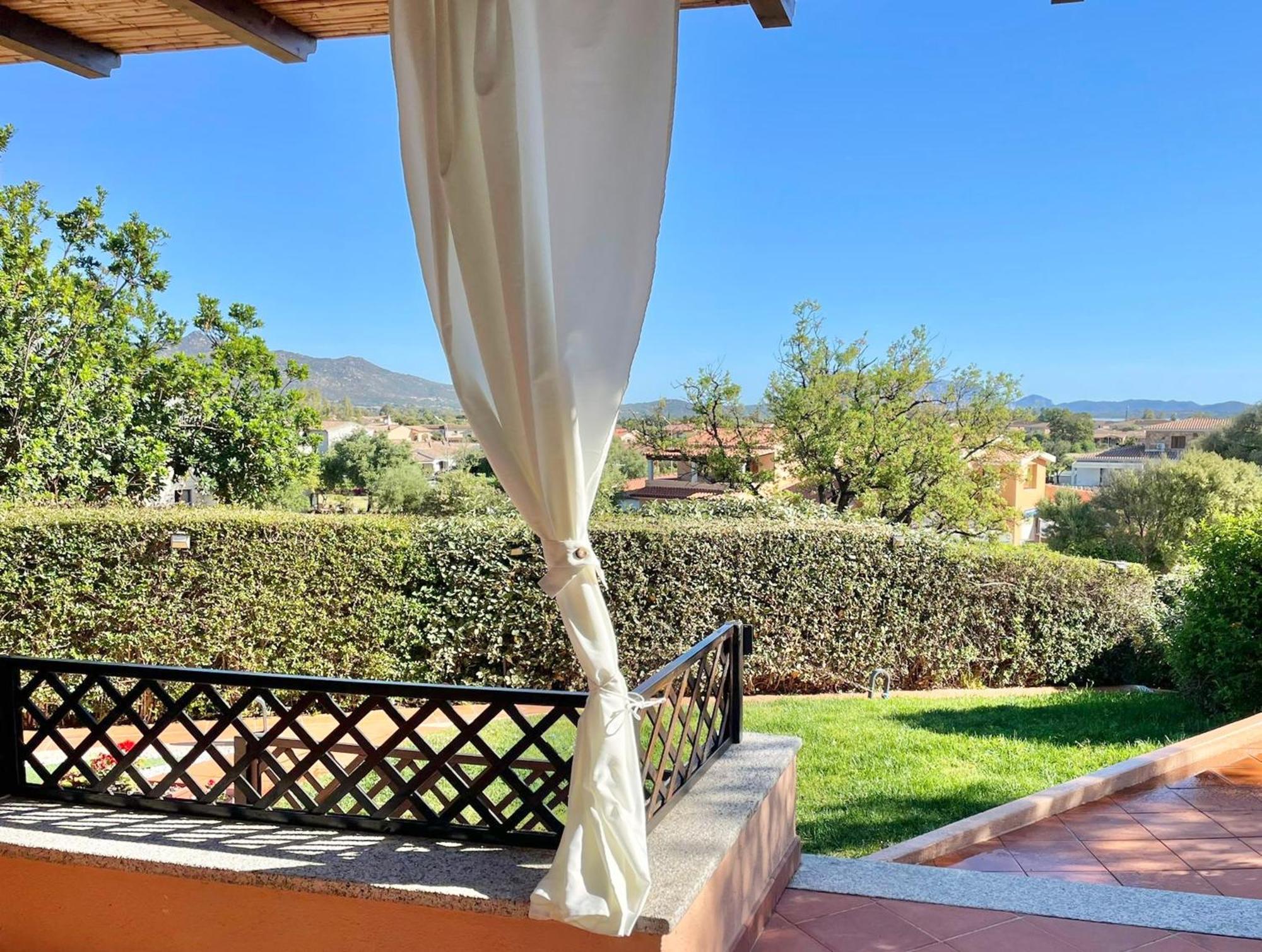 Iss Travel, Panoramic Sea View Ticino - 1 Bedroom Apartments 1,5 Km From The Beach 산테오도로 외부 사진